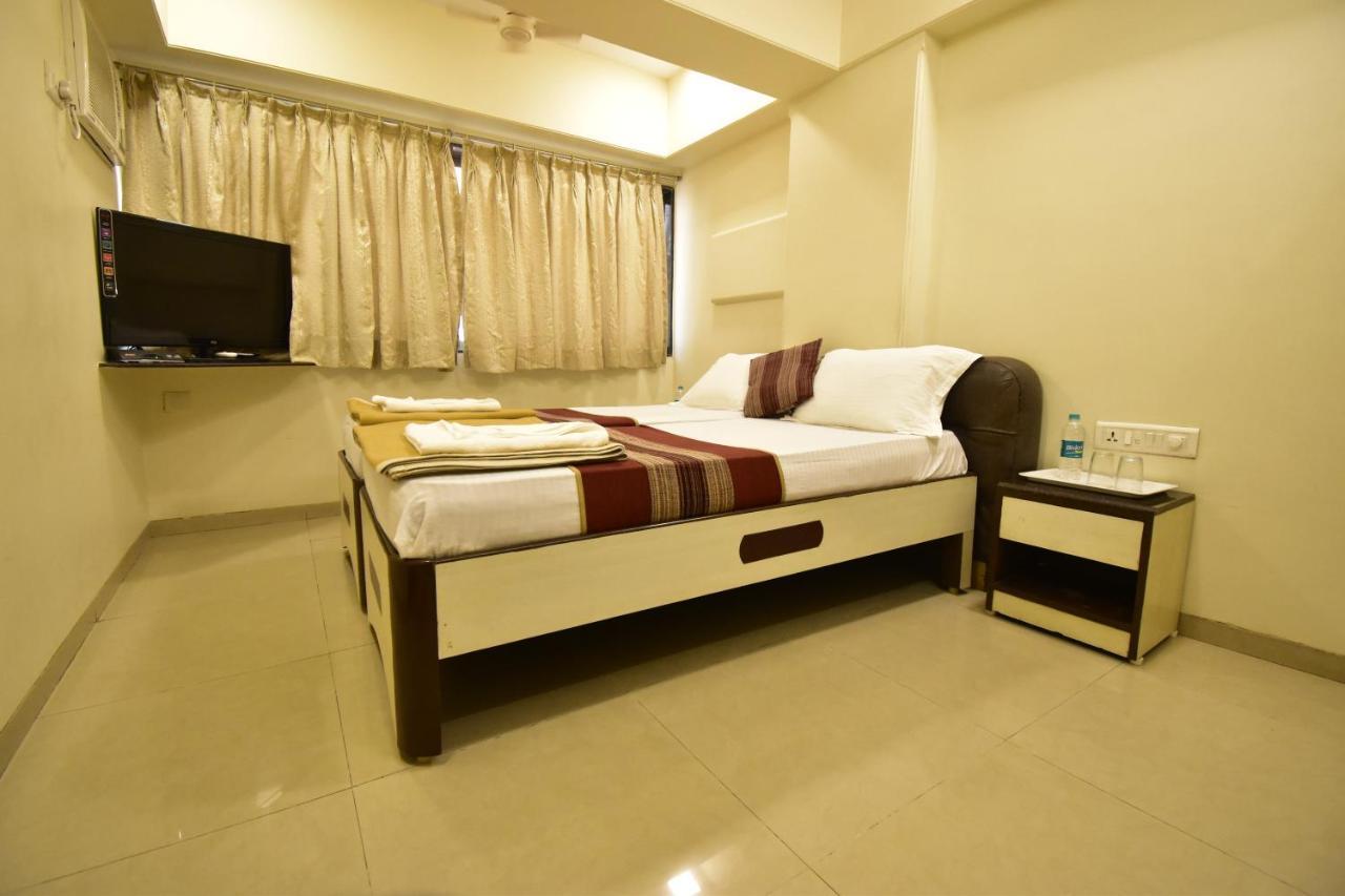Hotel Kalpana Palace, Mumbai Eksteriør bilde