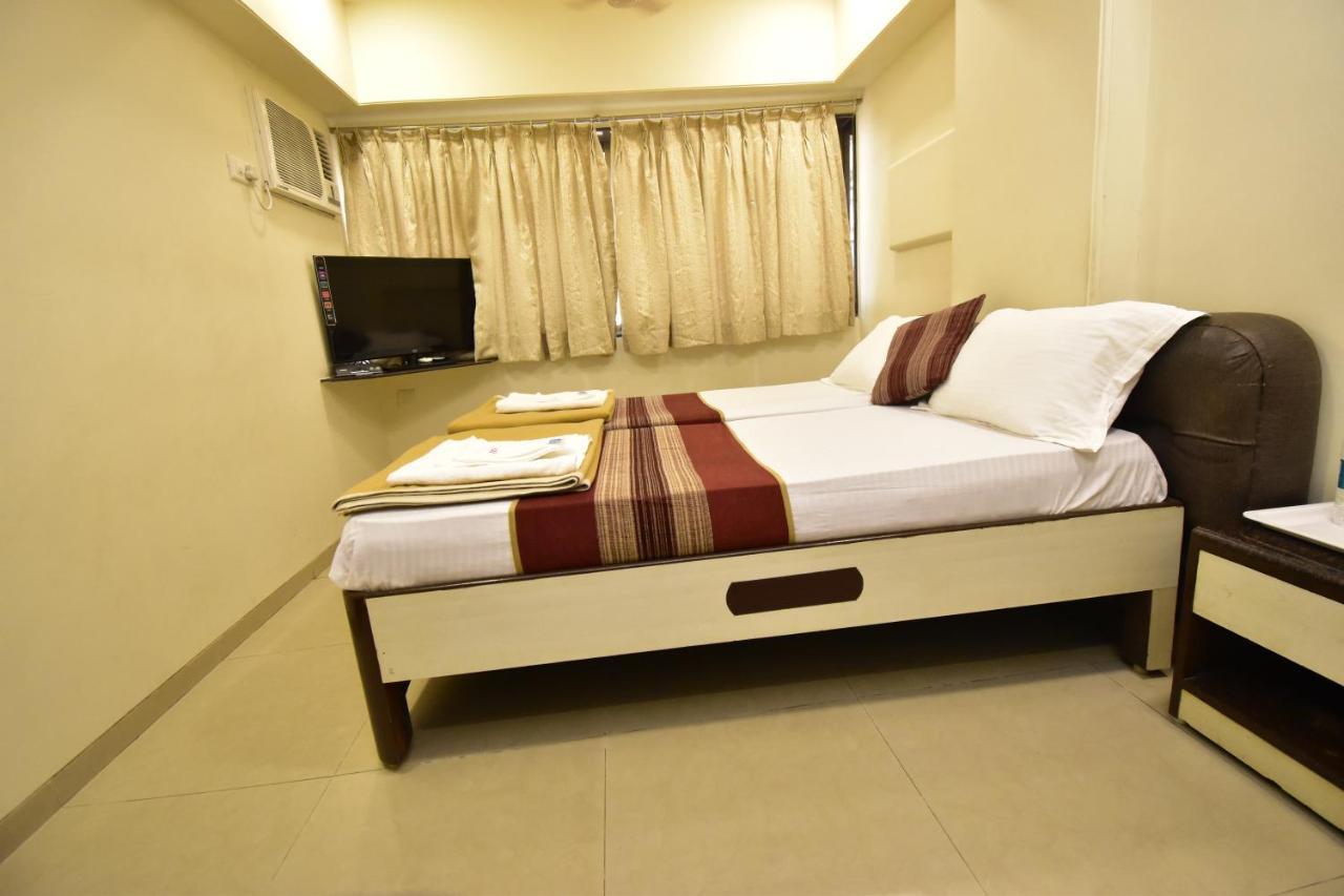 Hotel Kalpana Palace, Mumbai Eksteriør bilde