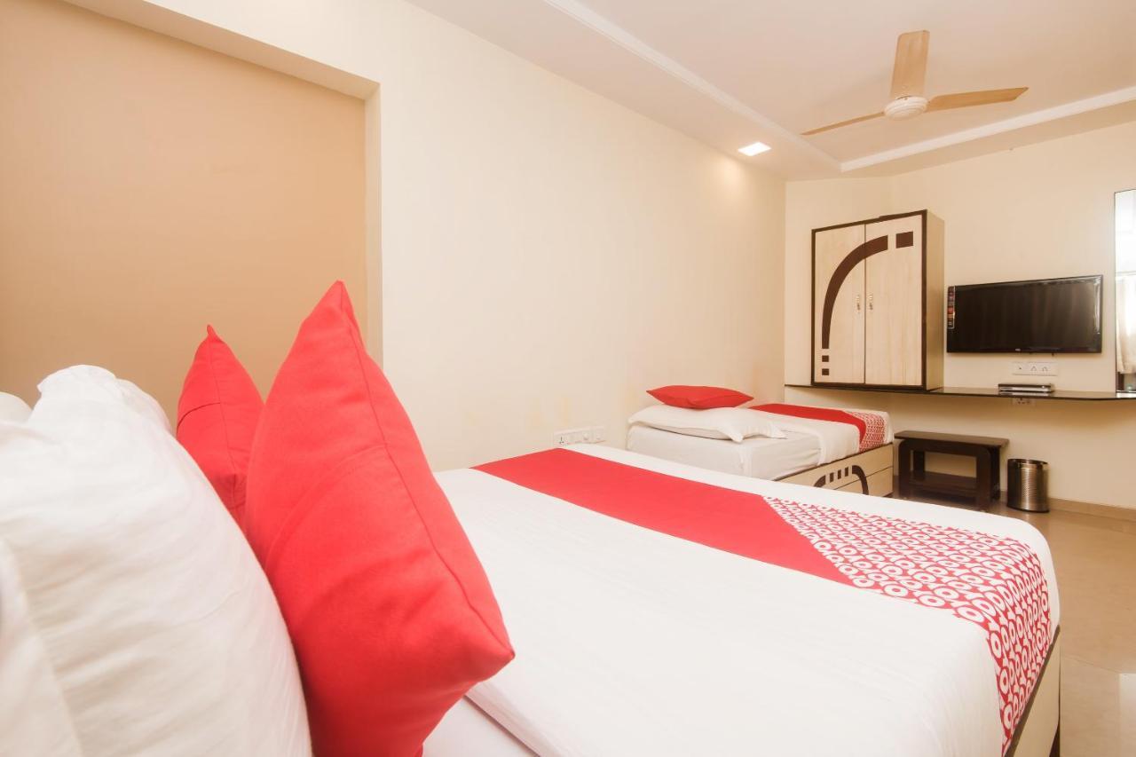 Hotel Kalpana Palace, Mumbai Eksteriør bilde