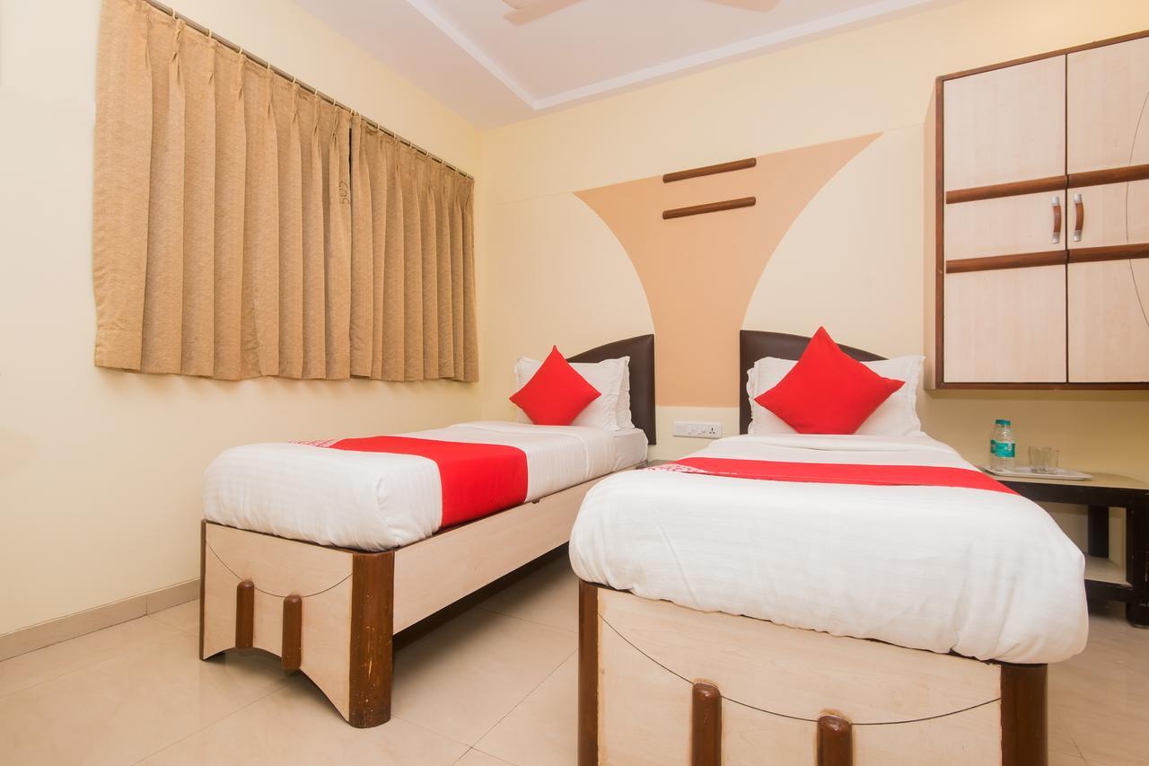Hotel Kalpana Palace, Mumbai Eksteriør bilde